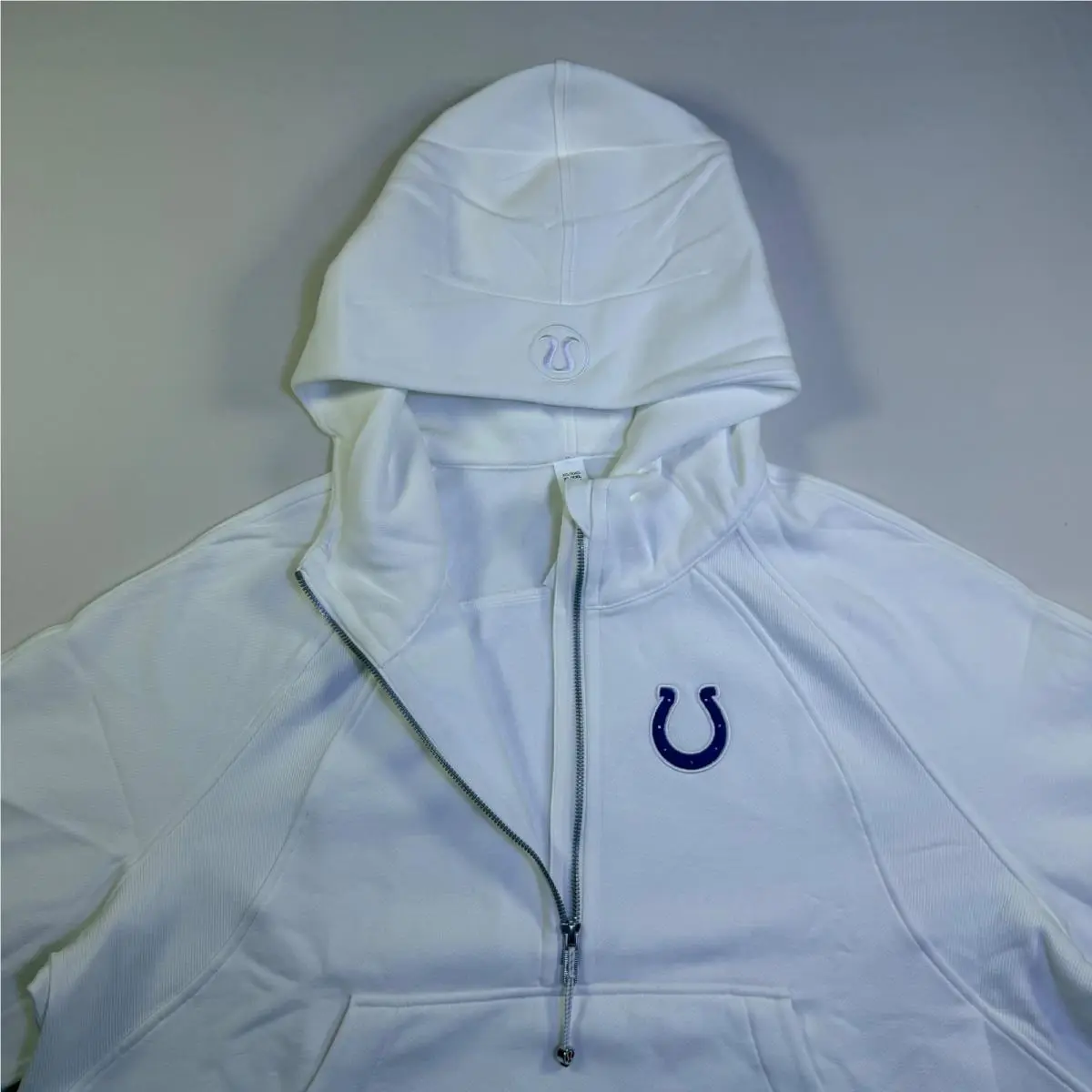 Lululemon clothing - White 8