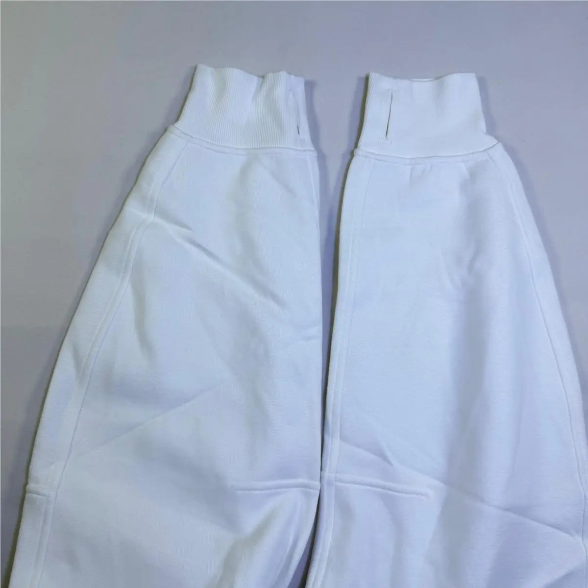 Lululemon clothing - White 11