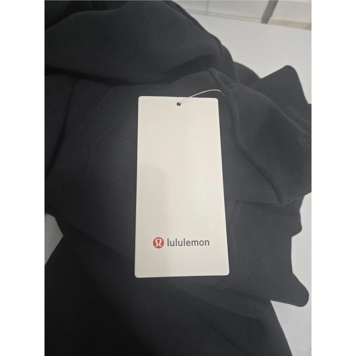 Lululemon clothing - Black 4