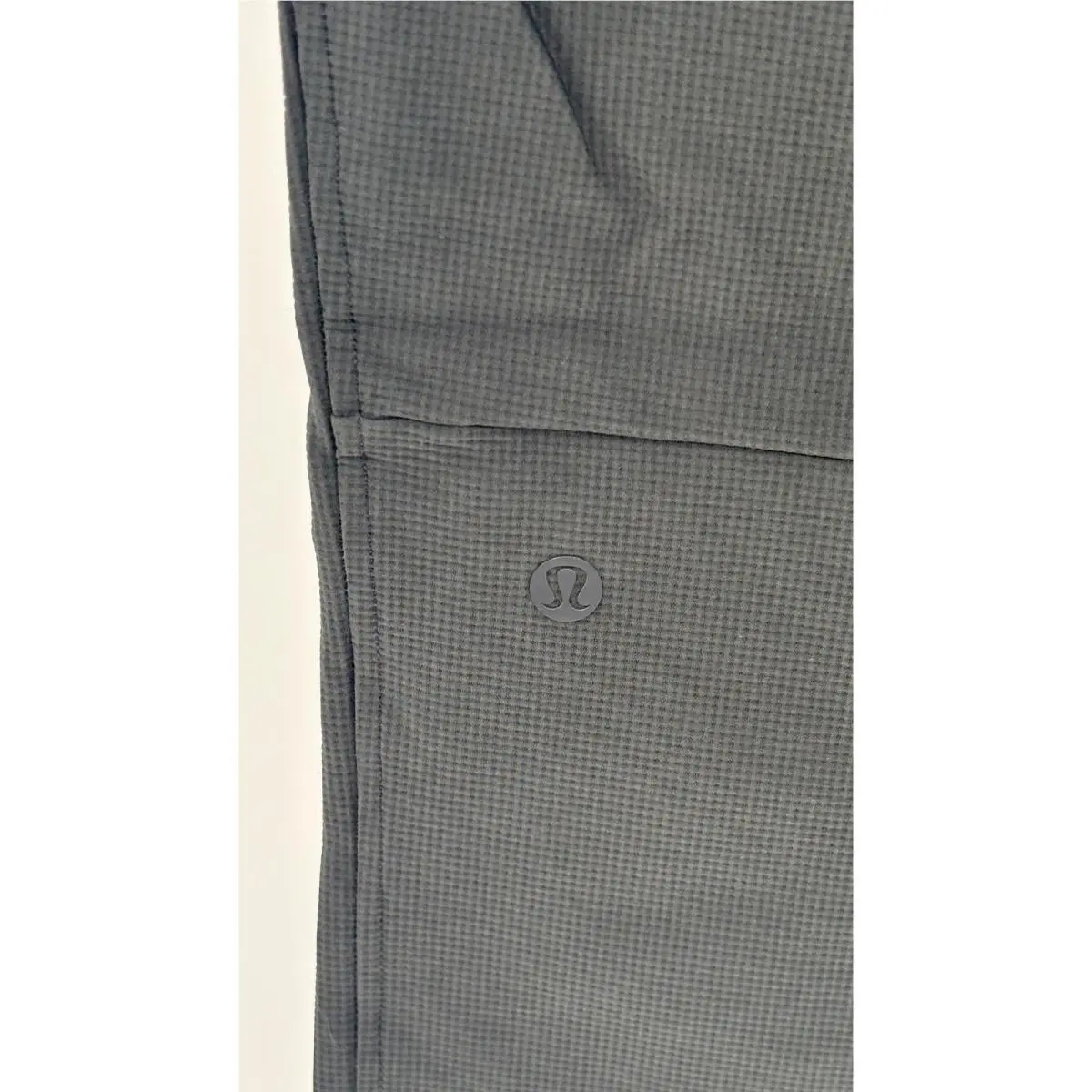 Lululemon clothing - Black 4