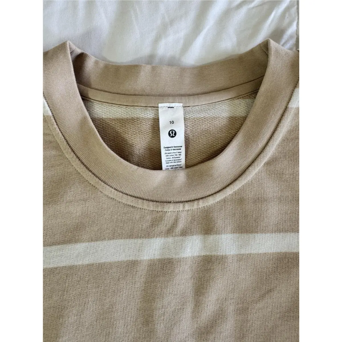Lululemon clothing - Beige / White 2