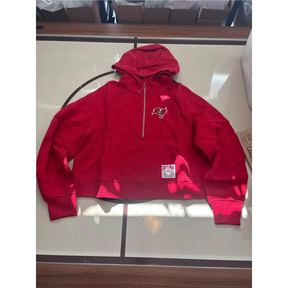 Lululemon clothing - Red 0