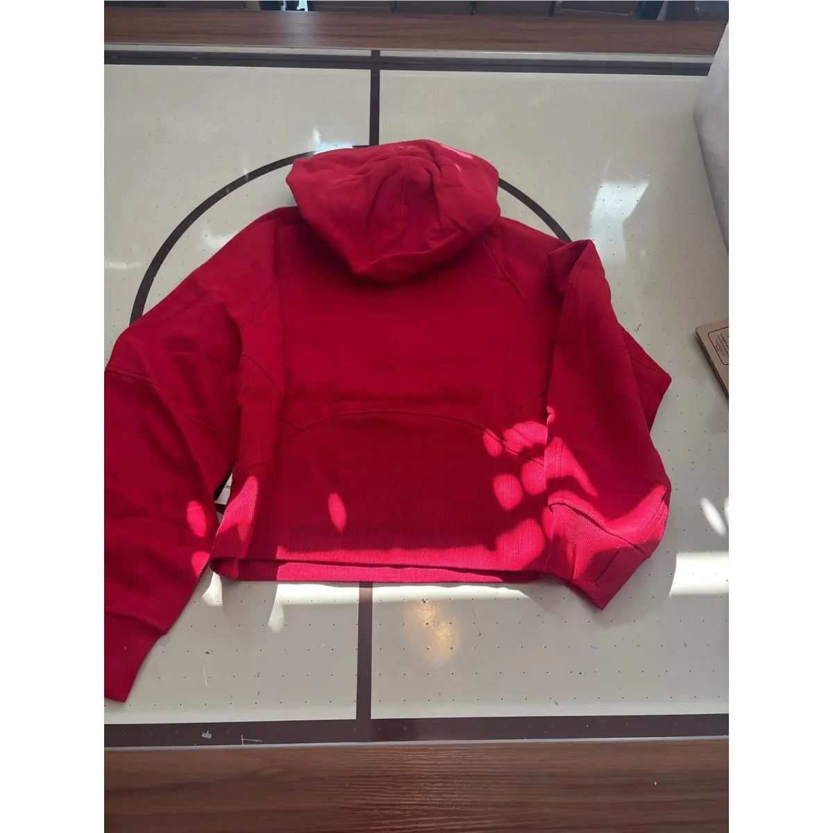 Lululemon clothing - Red 5