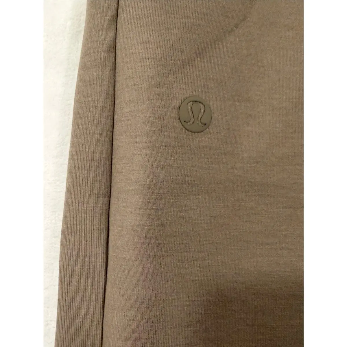 Lululemon clothing - Brown 2