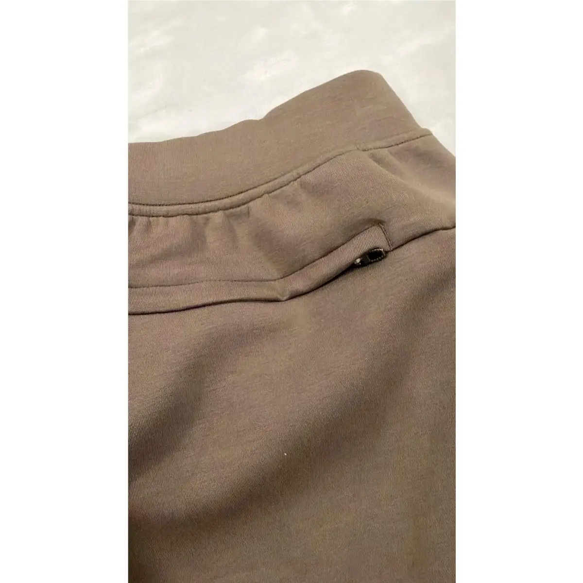 Lululemon clothing - Brown 3