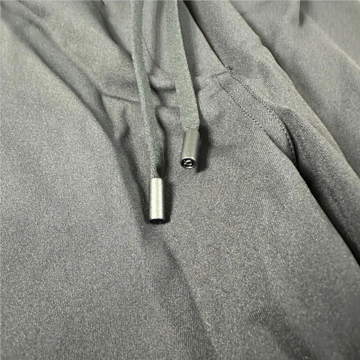 Lululemon clothing - Black 4