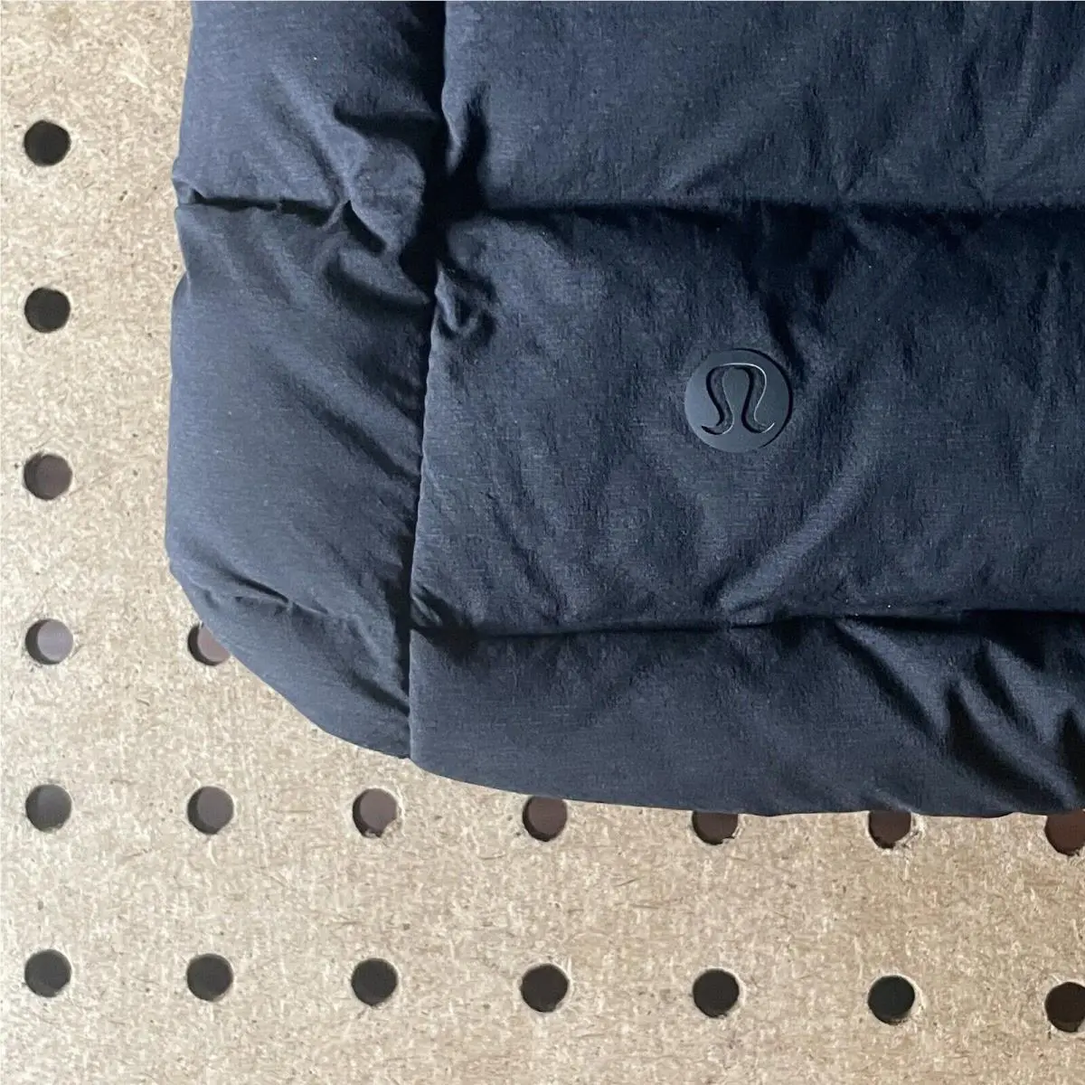 Lululemon clothing - Lululemon Navigation - Navigation - Black 3