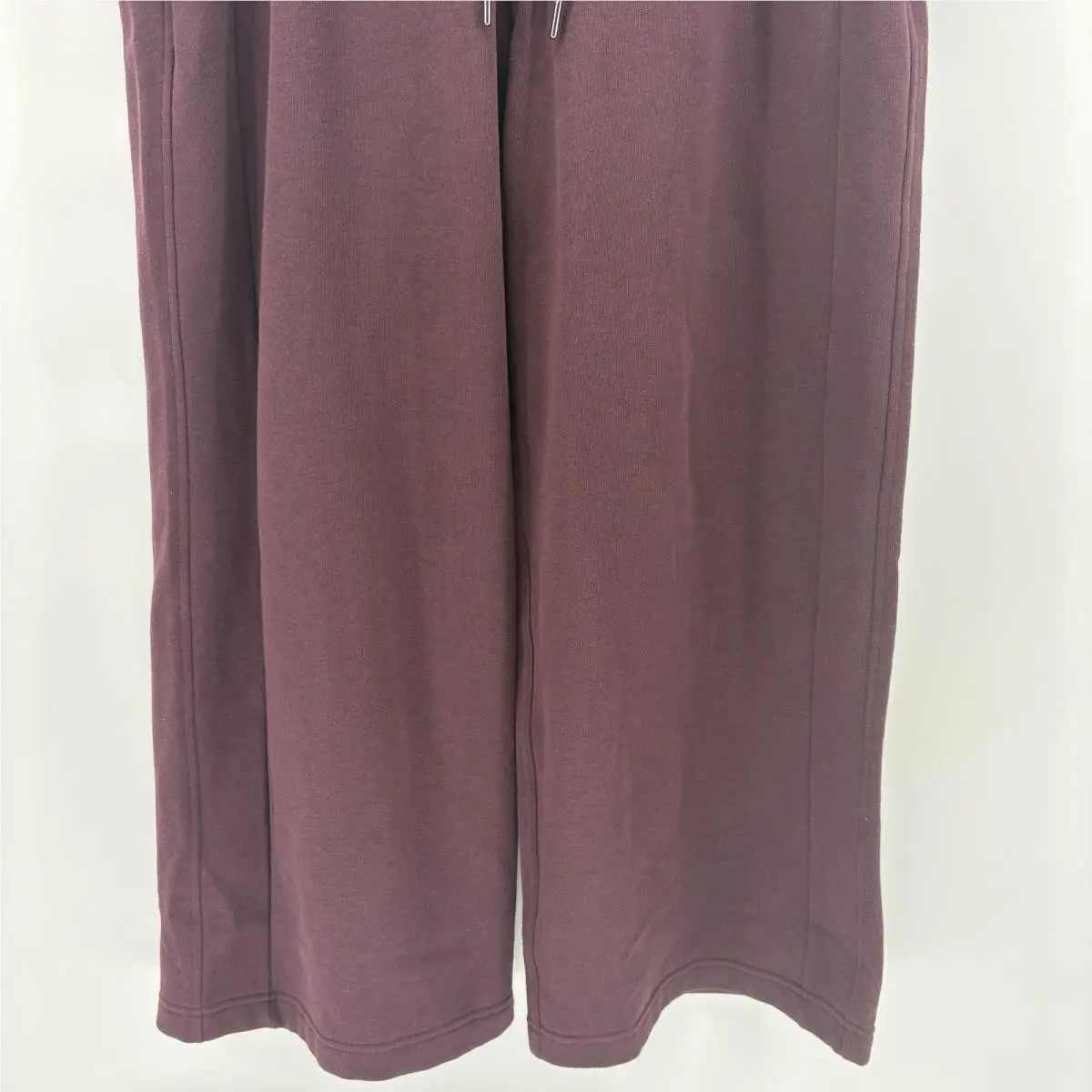 Lululemon clothing - Wine 1