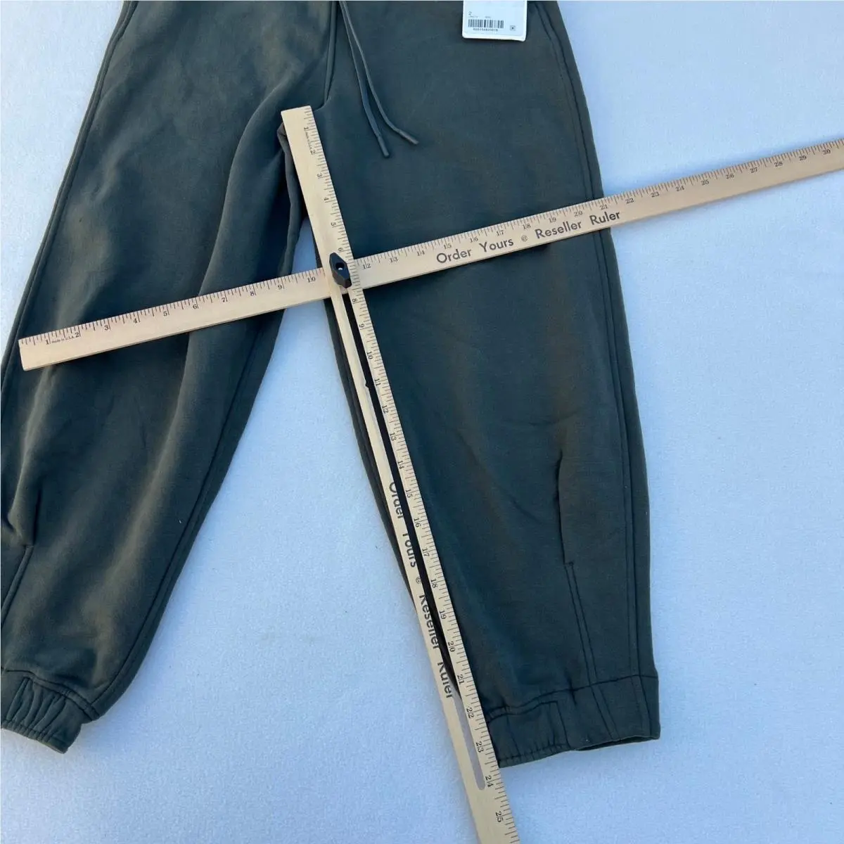 Lululemon clothing - Green 3