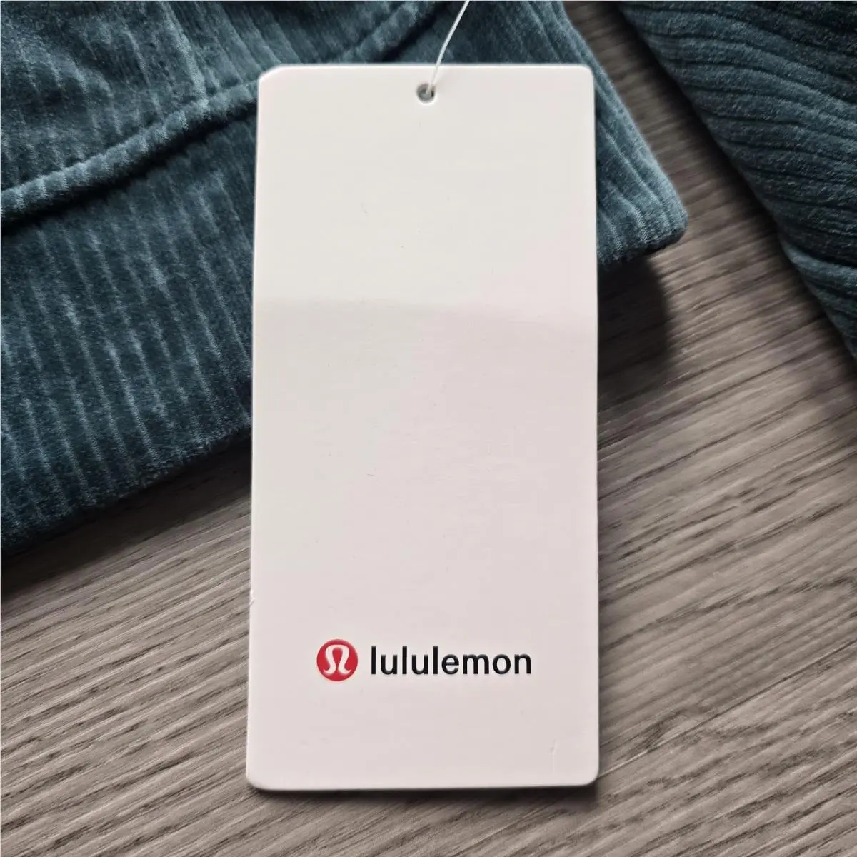 Lululemon clothing - Green 2