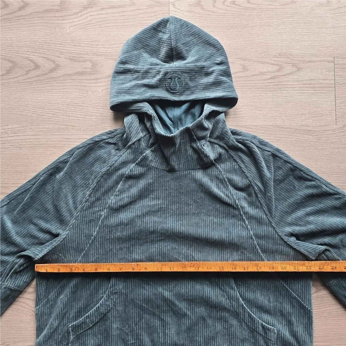Lululemon clothing - Green 7