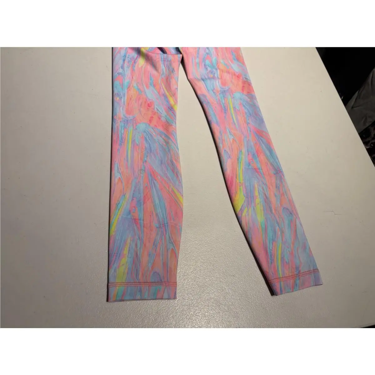 Lululemon clothing - Multicolor 8