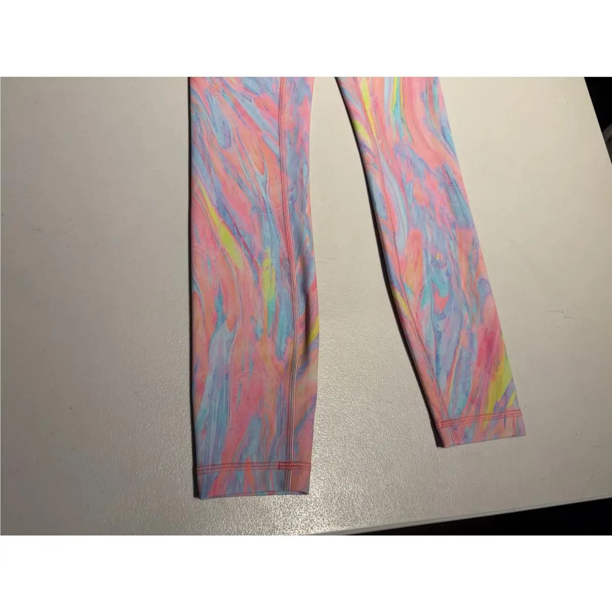 Lululemon clothing - Multicolor 2