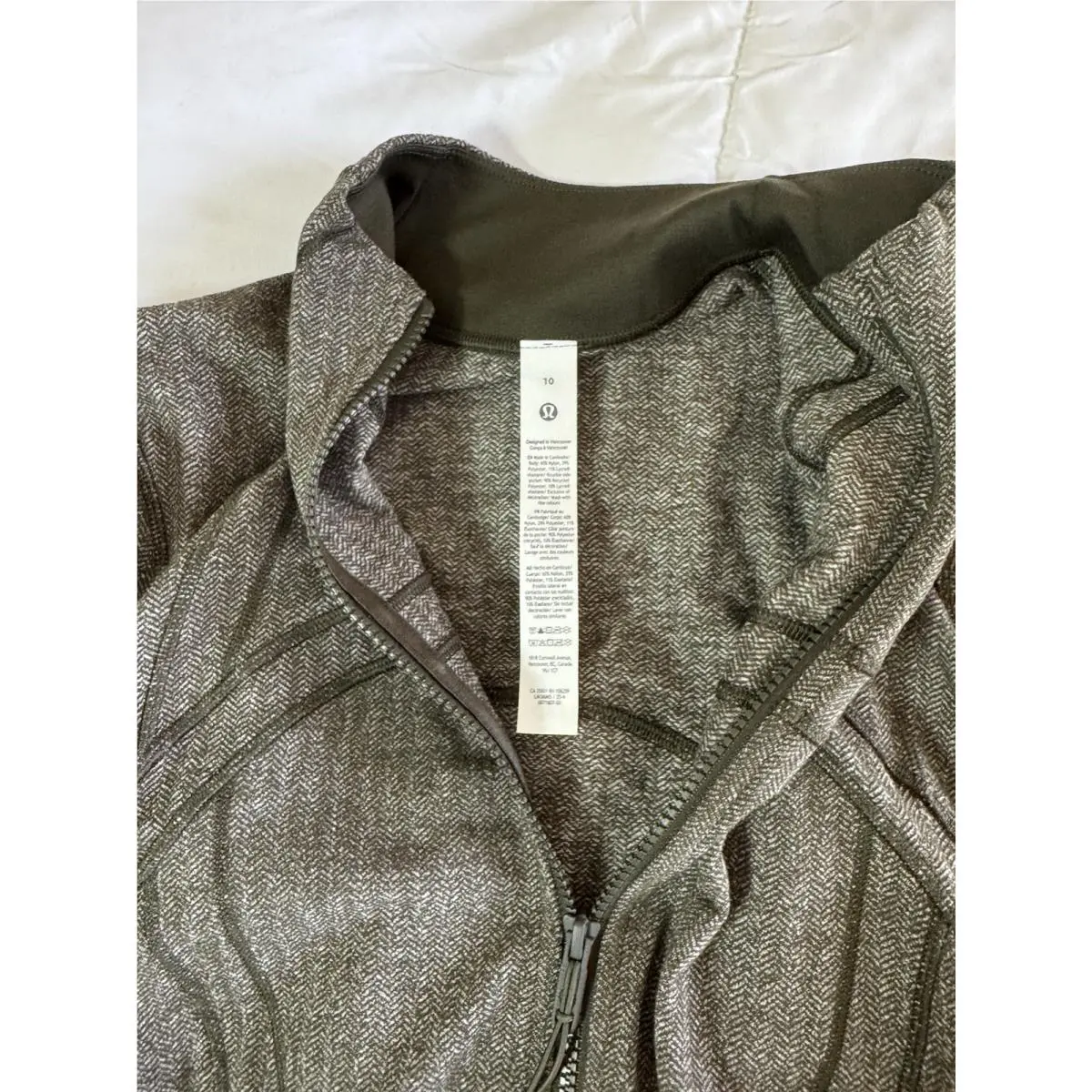 Lululemon clothing - Lululemon - Gray Green 5