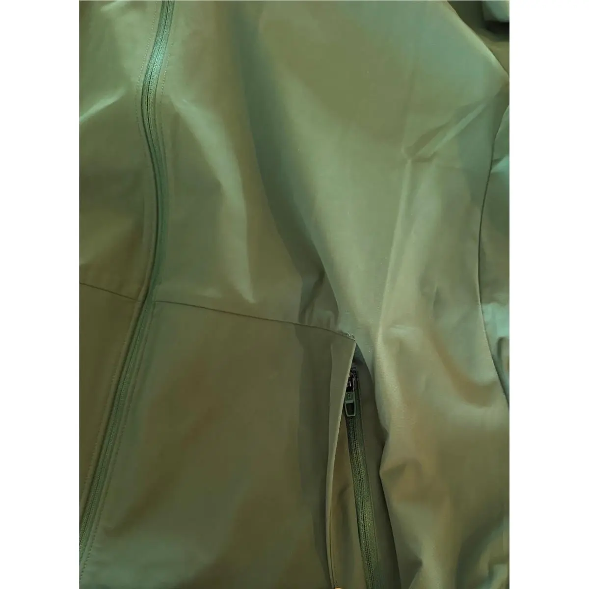Lululemon clothing - Pace Breaker Jacket - Pace Breaker Jacket - Green 2