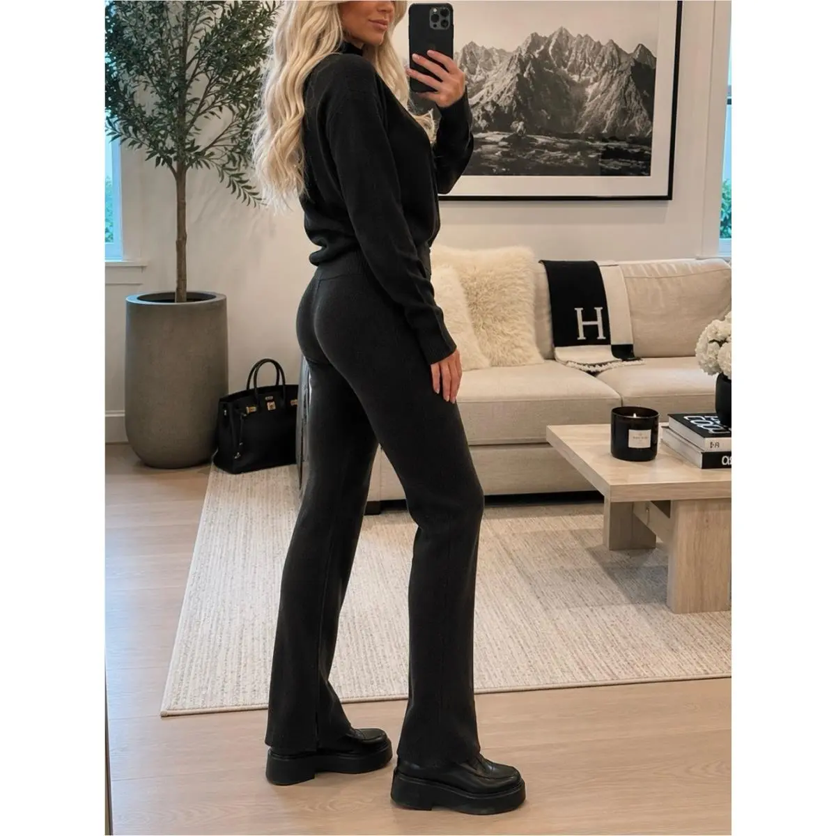 Lululemon clothing - Black 1