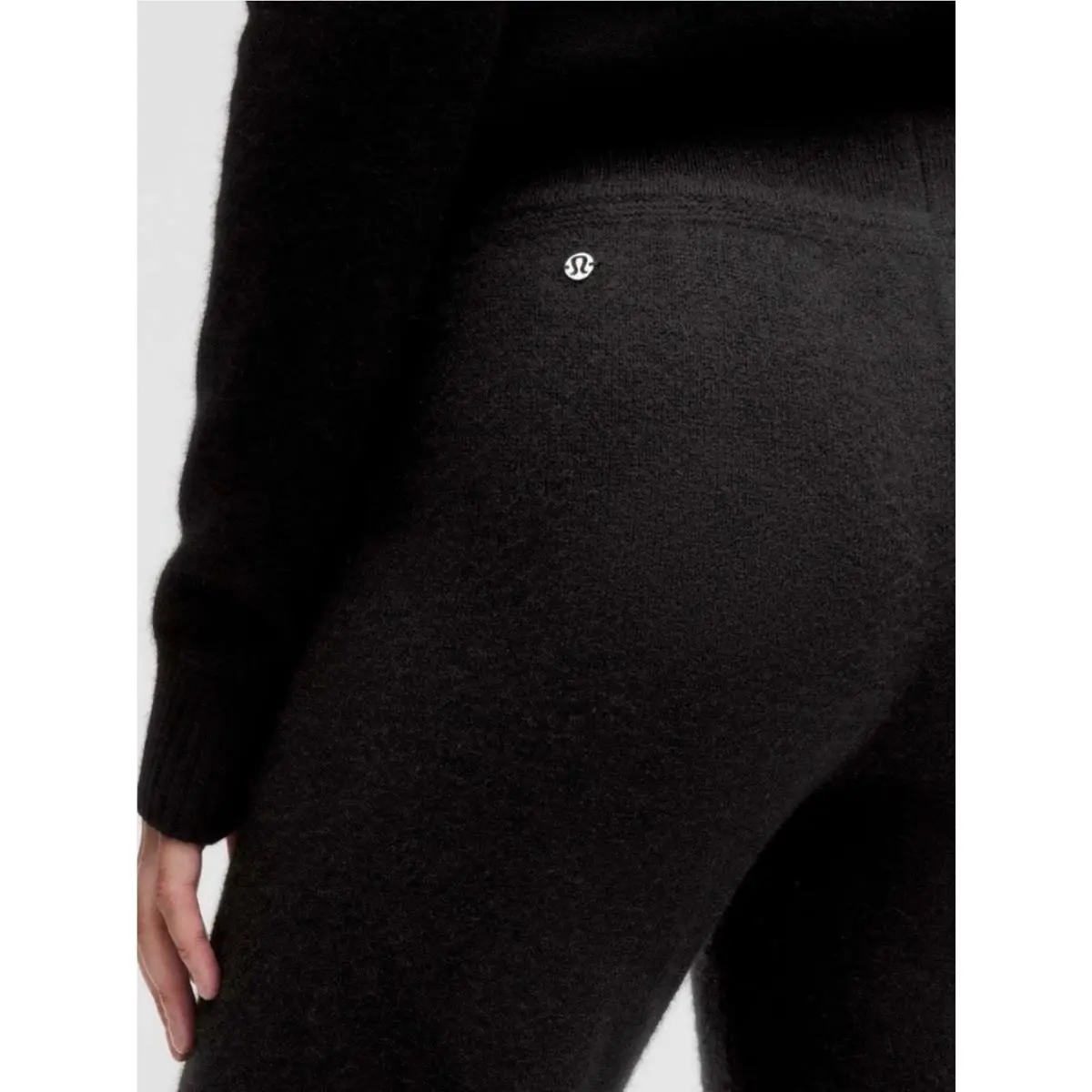 Lululemon clothing - Black 3