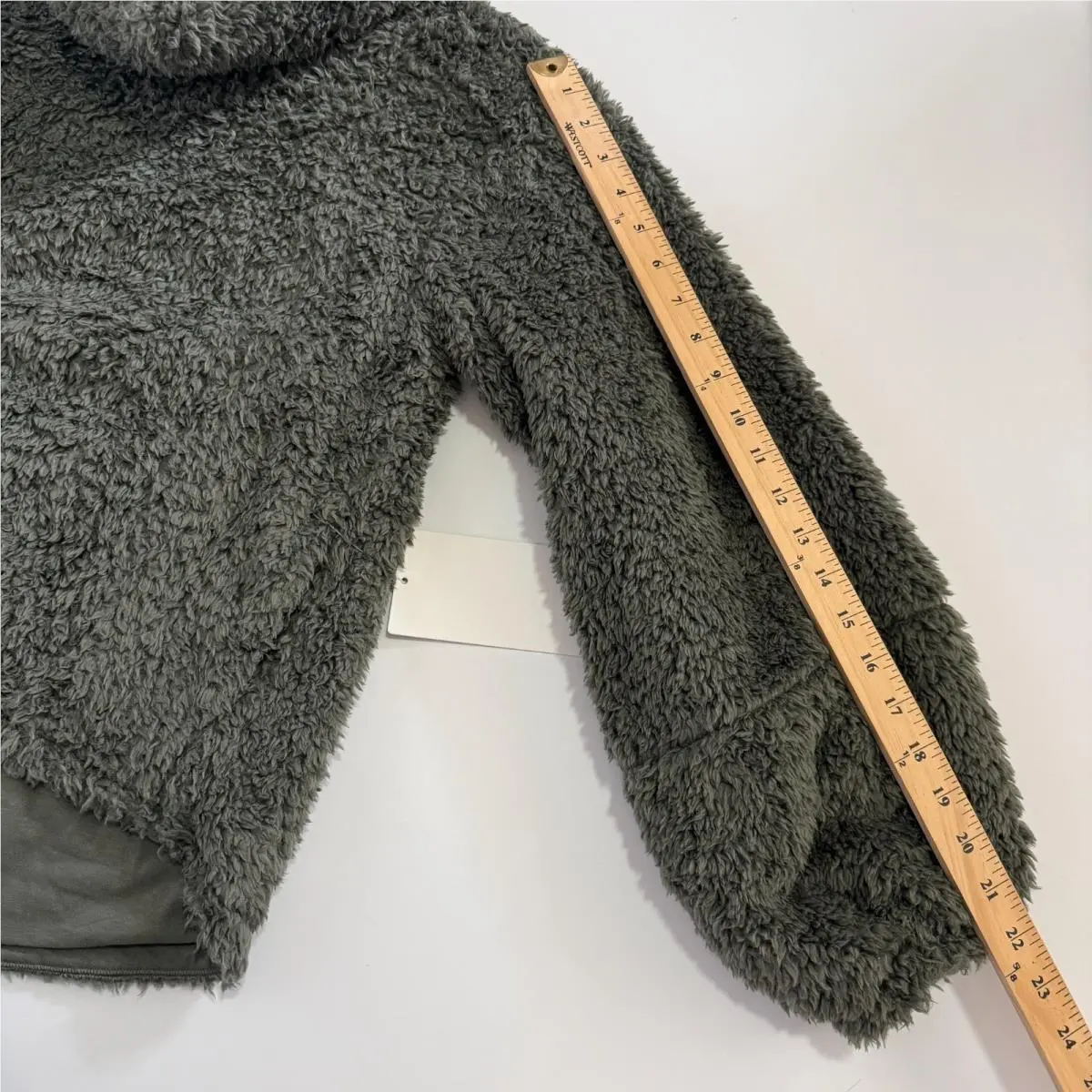 Lululemon clothing - Green 7
