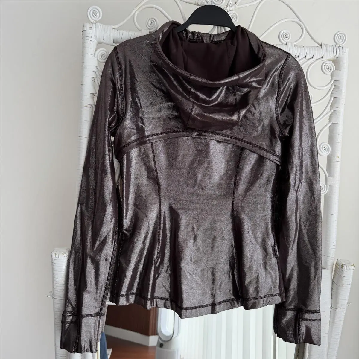 Lululemon clothing - Brown 1