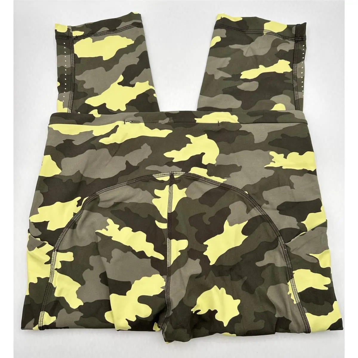 Lululemon clothing - Multicolor 1