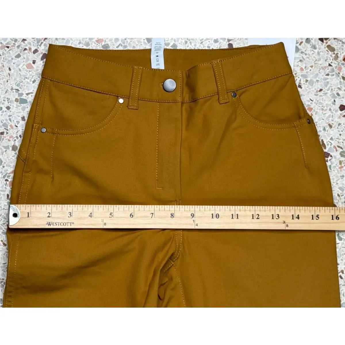 Lululemon clothing - Tan 5