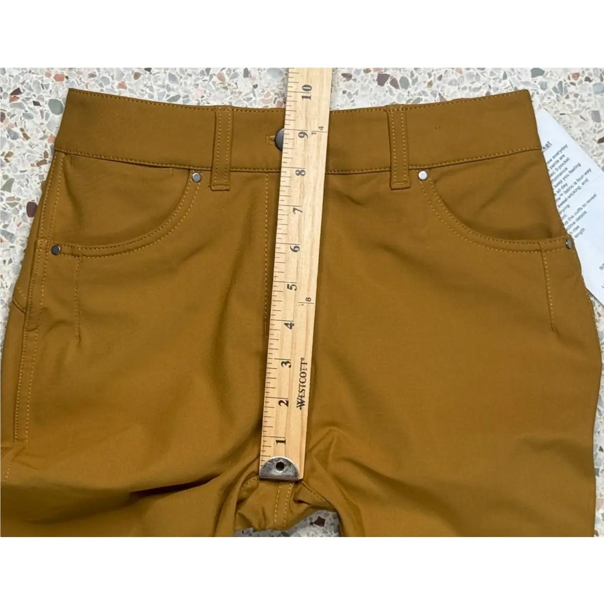 Lululemon clothing - Tan 7