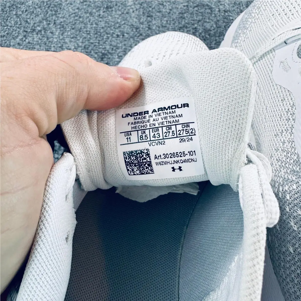 Under Armour shoes - HOVR Phantom 3 SE - HOVR Phantom - White 3
