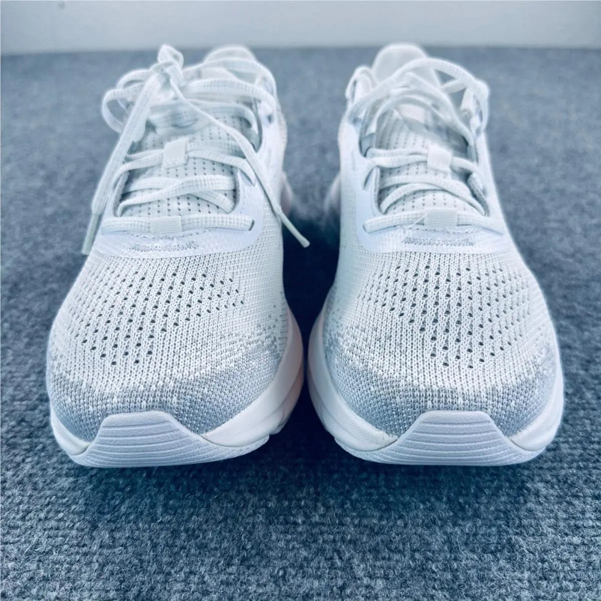 Under Armour shoes - HOVR Phantom 3 SE - HOVR Phantom - White 0