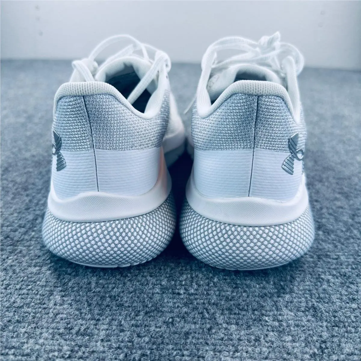 Under Armour shoes - HOVR Phantom 3 SE - HOVR Phantom - White 2