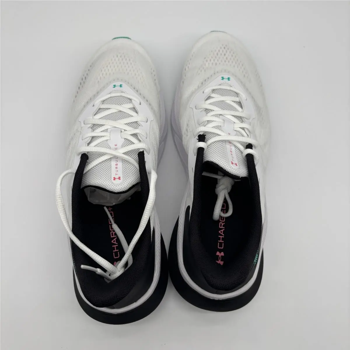 Under Armour shoes - UA Turbulence 3 - Turbulence - White 3