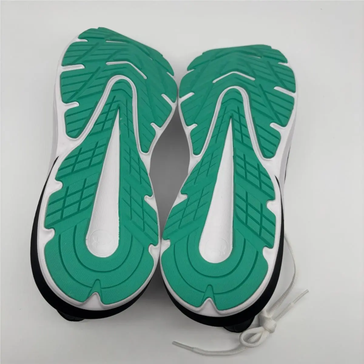 Under Armour shoes - UA Turbulence 3 - Turbulence - White 4