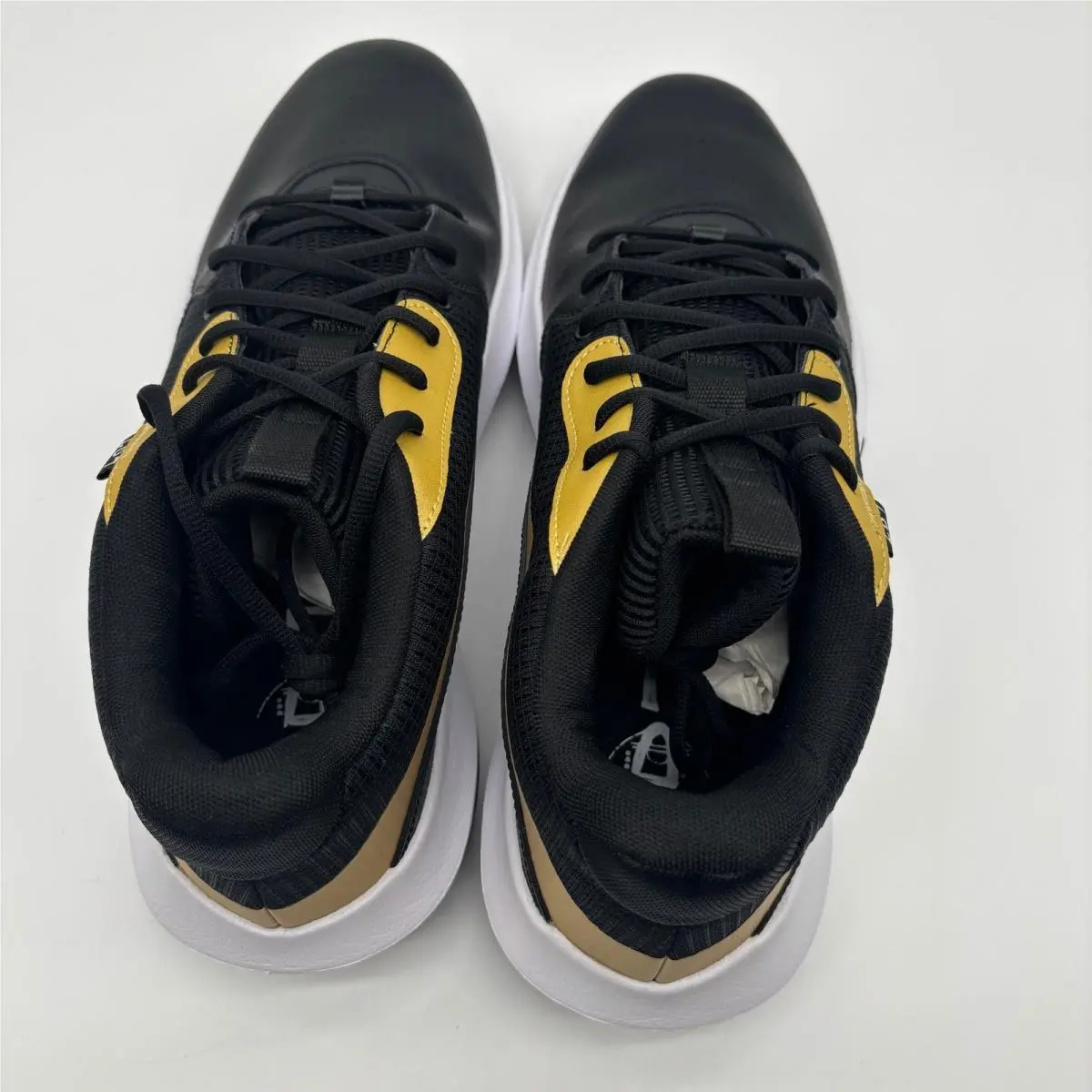 Under Armour shoes - UA Lockdown 7 - Lockdown - Black 4
