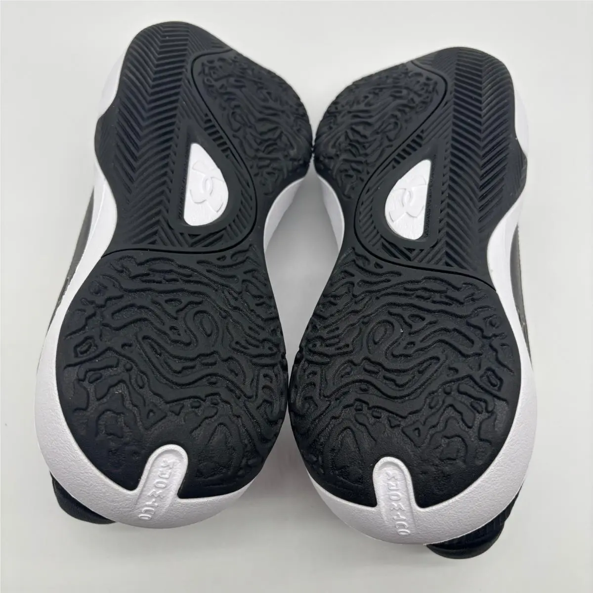 Under Armour shoes - UA Lockdown 7 - Lockdown - Black 5