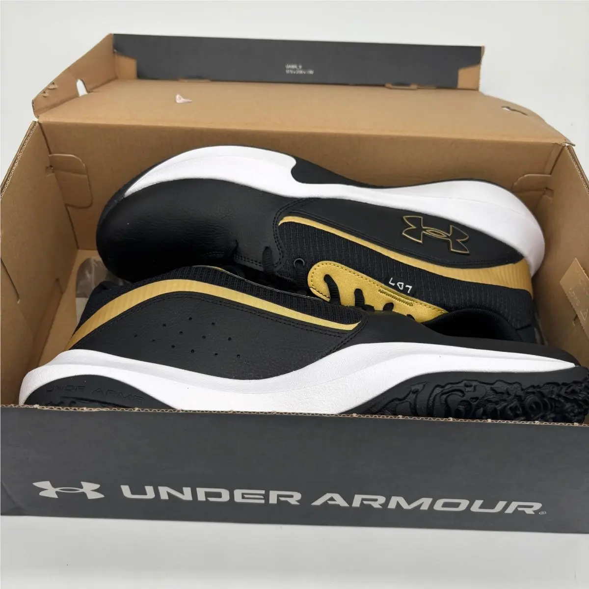 Under Armour shoes - UA Lockdown 7 - Lockdown - Black 6