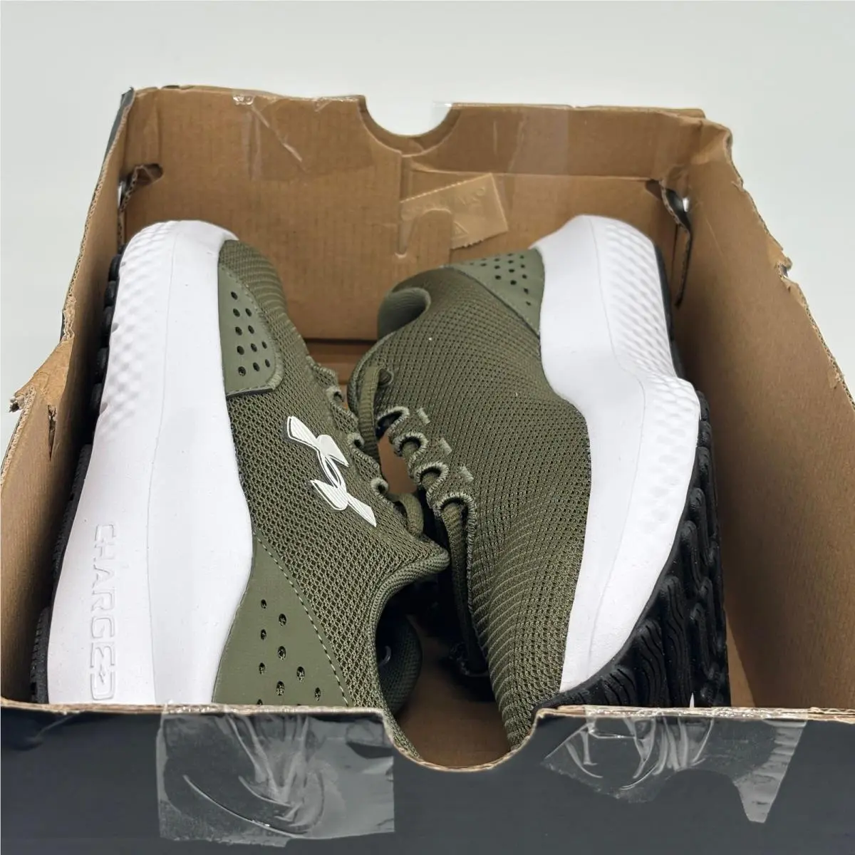 Under Armour shoes - Charged Surge 4 - Charged Surge - Green 5