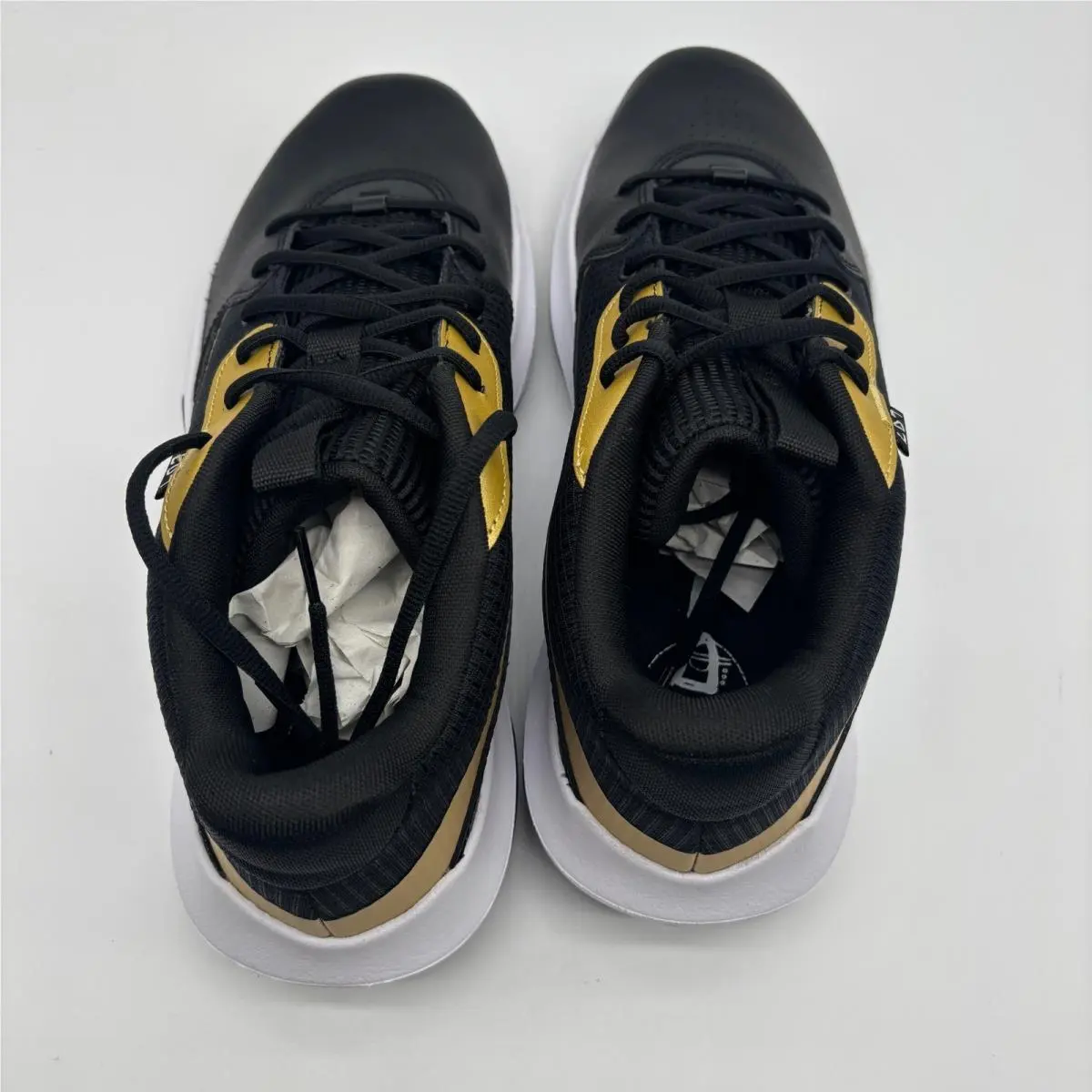 Under Armour shoes - UA Lockdown 7 - Lockdown - Black 3