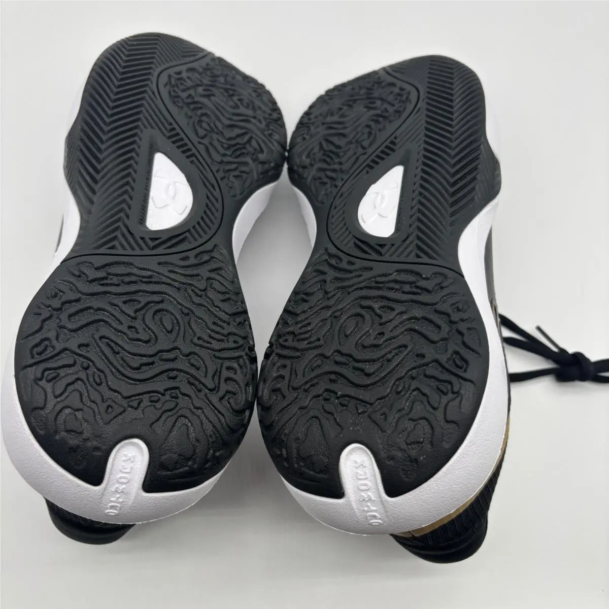 Under Armour shoes - UA Lockdown 7 - Lockdown - Black 4