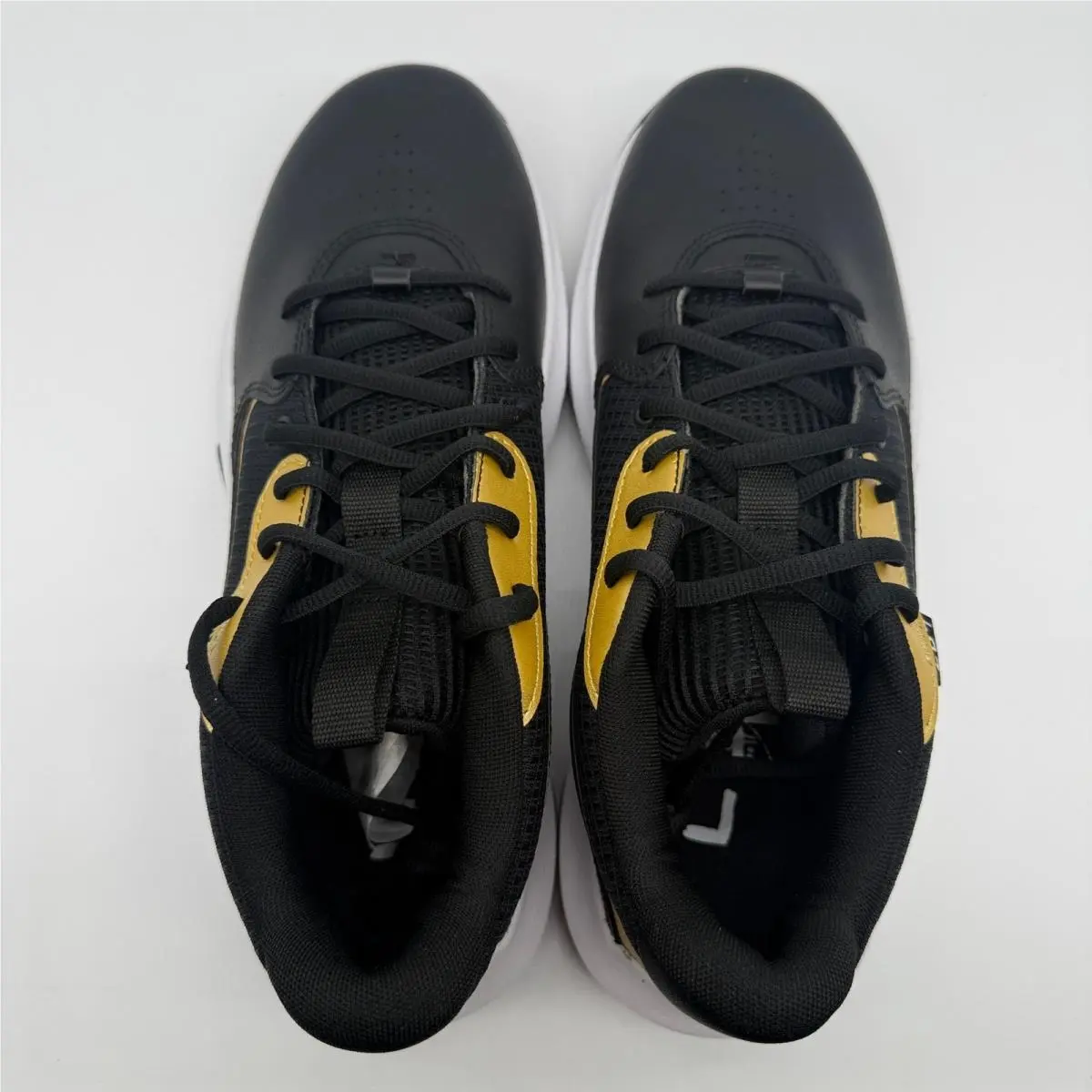 Under Armour shoes - UA Lockdown 7 - Lockdown - Black 3