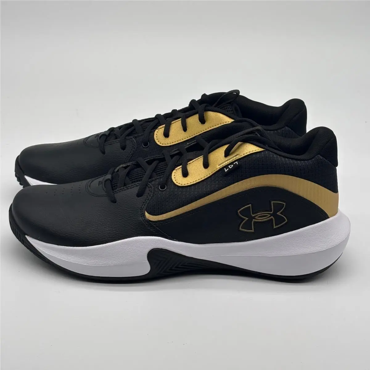 Under Armour shoes - UA Lockdown 7 - Lockdown - Black 2