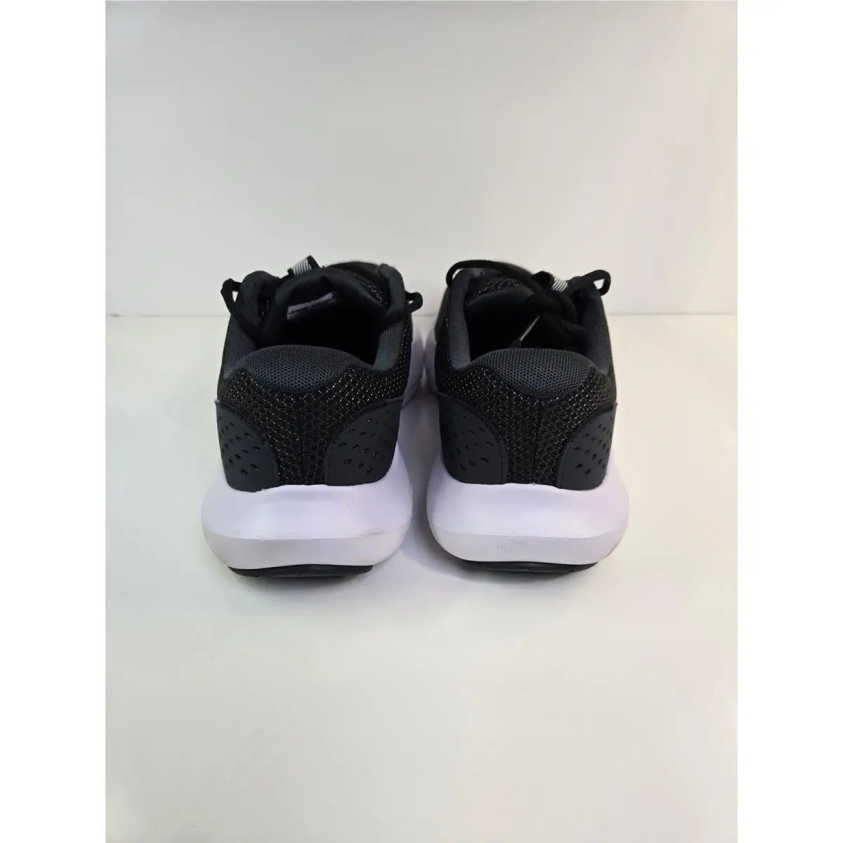 Under Armour shoes - Under Armour Charged Surge 4 - Black 4
