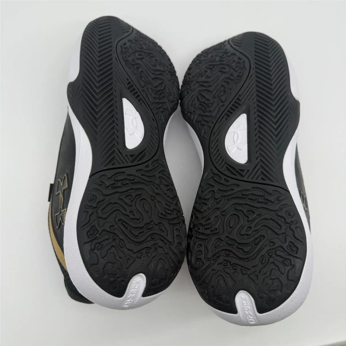 Under Armour shoes - UA Lockdown 7 - Lockdown - Black 4
