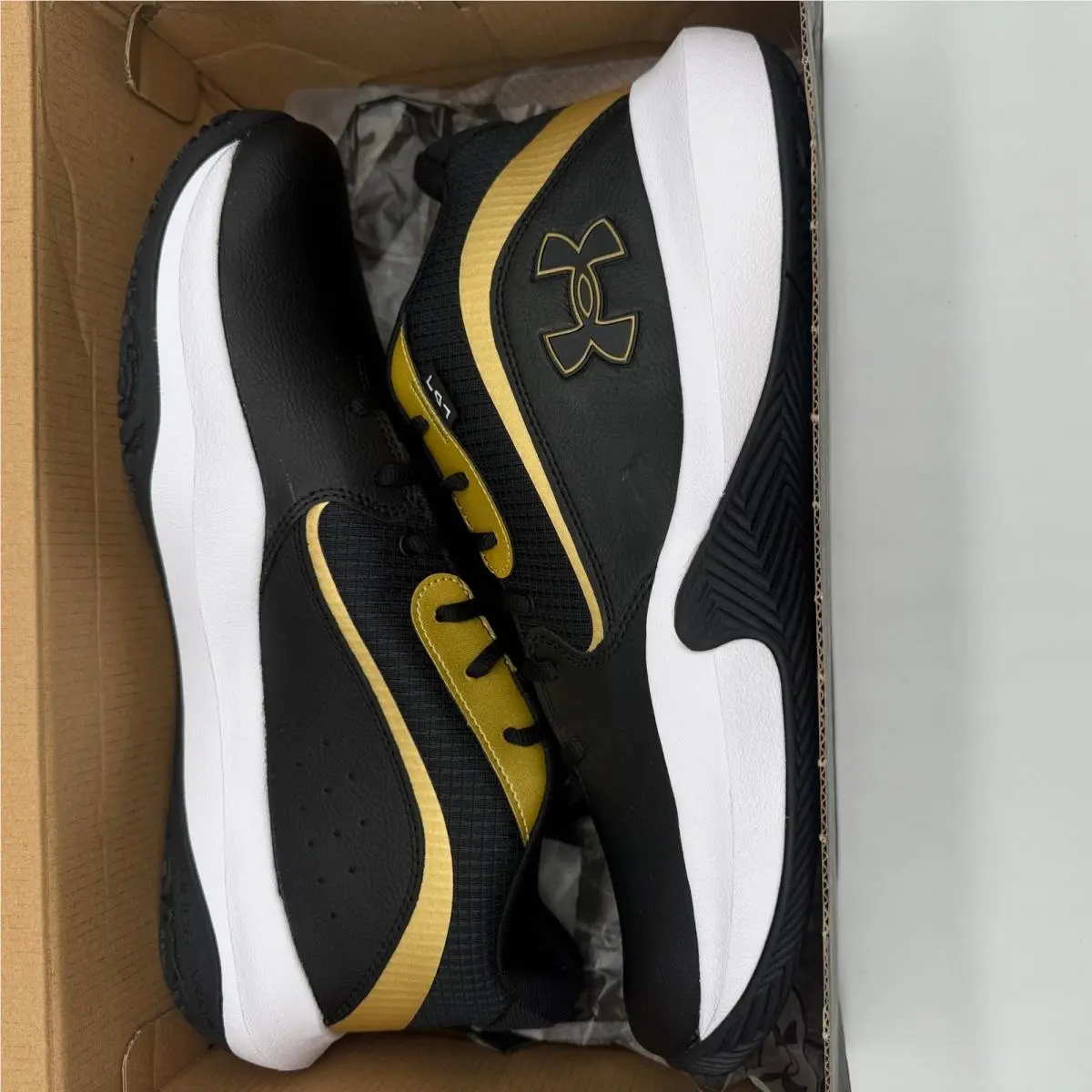 Under Armour shoes - UA Lockdown 7 - Lockdown - Black 5