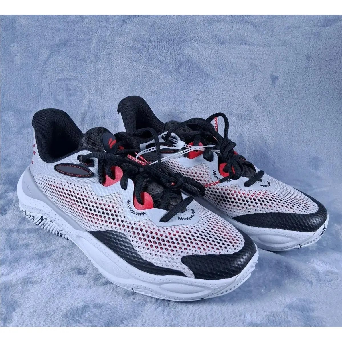 Under Armour Mens Sz 10 Curry Splash 24 Sneaker Halo Grey Black Red 3027636-101