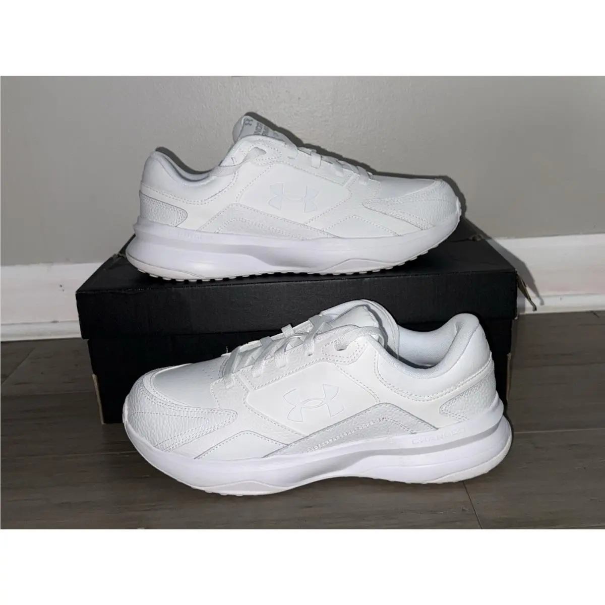 Under Armour UA Edge Leather White Training Shoe Sneakers Men 10.5 4E Extra Wide