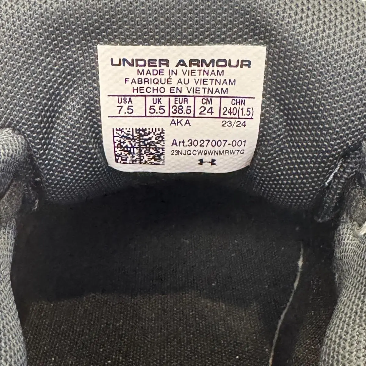 Under Armour shoes - Under Armour Charged Surge 4 - Black 7