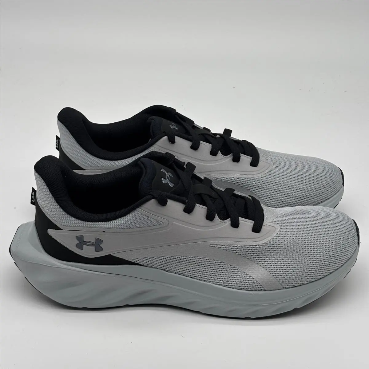 Under Armour Charged Revitalize Shoes Mens Size 12 Gray Black 6009827-012