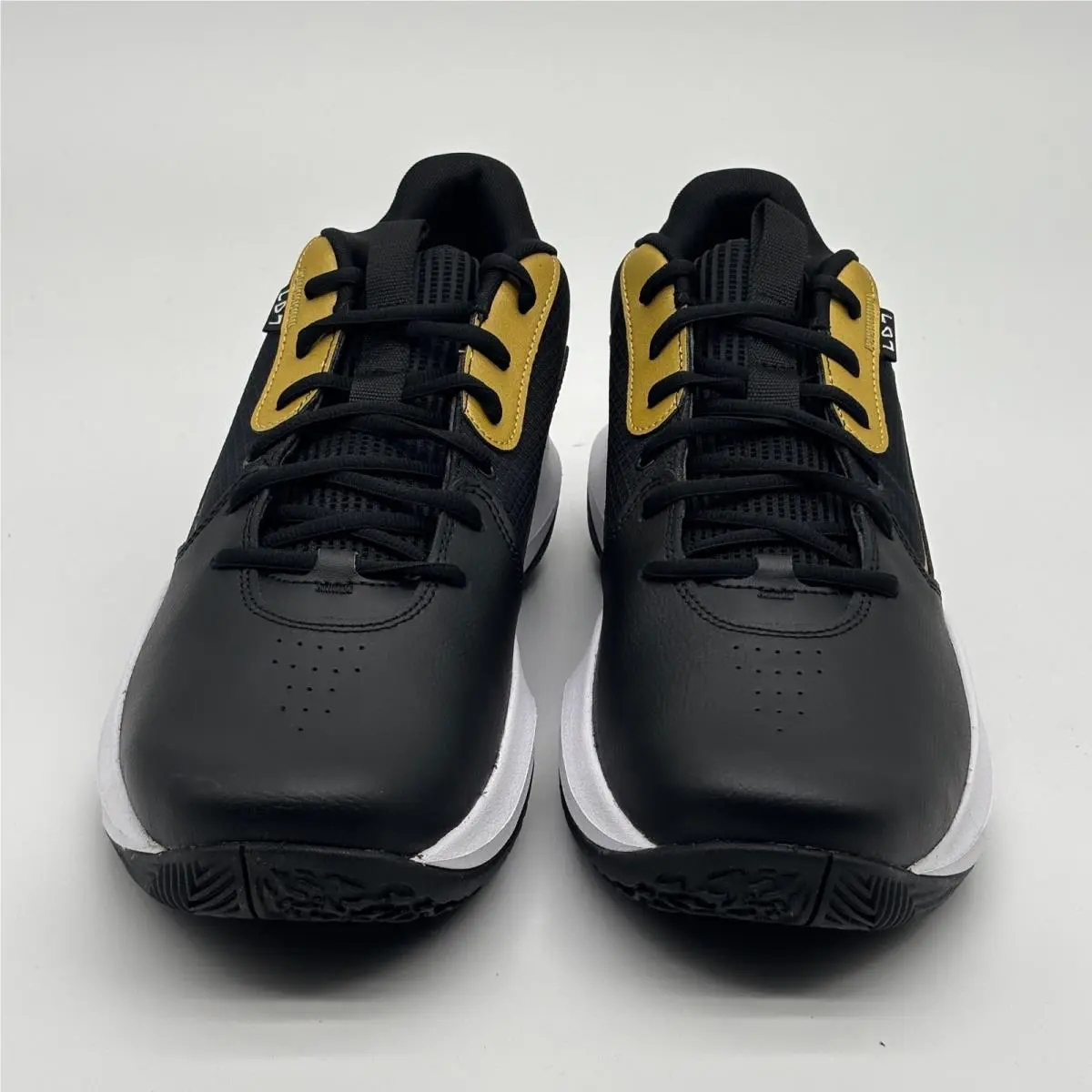 Under Armour shoes - Under Armour Lockdown 7 - Lockdown - Black 1