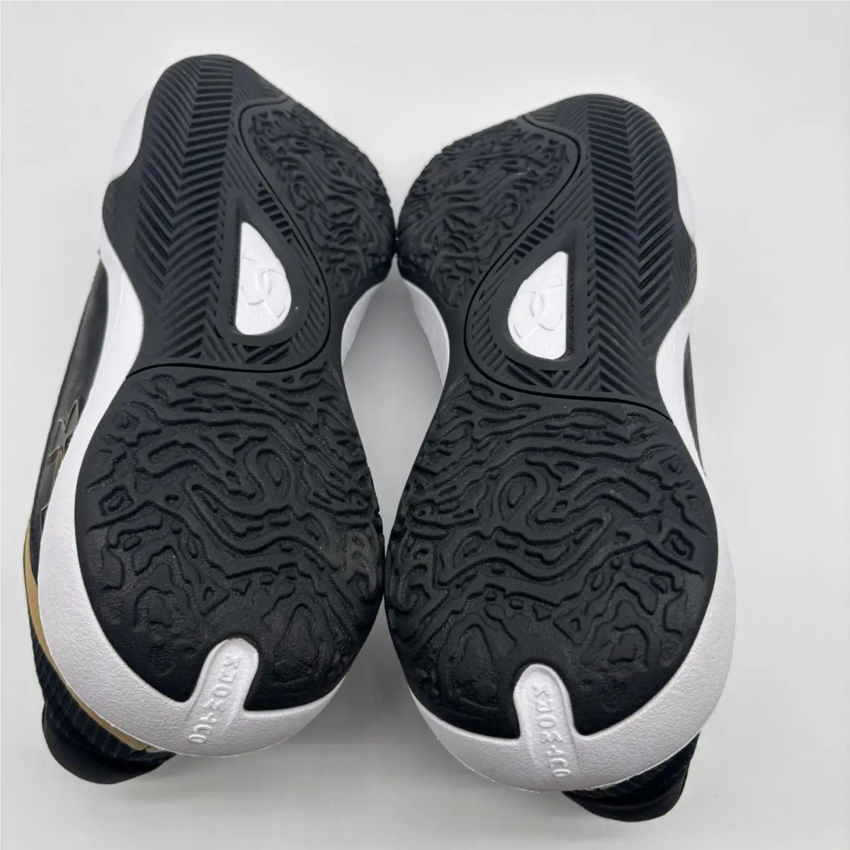 Under Armour shoes - Under Armour Lockdown 7 - Lockdown - Black 4