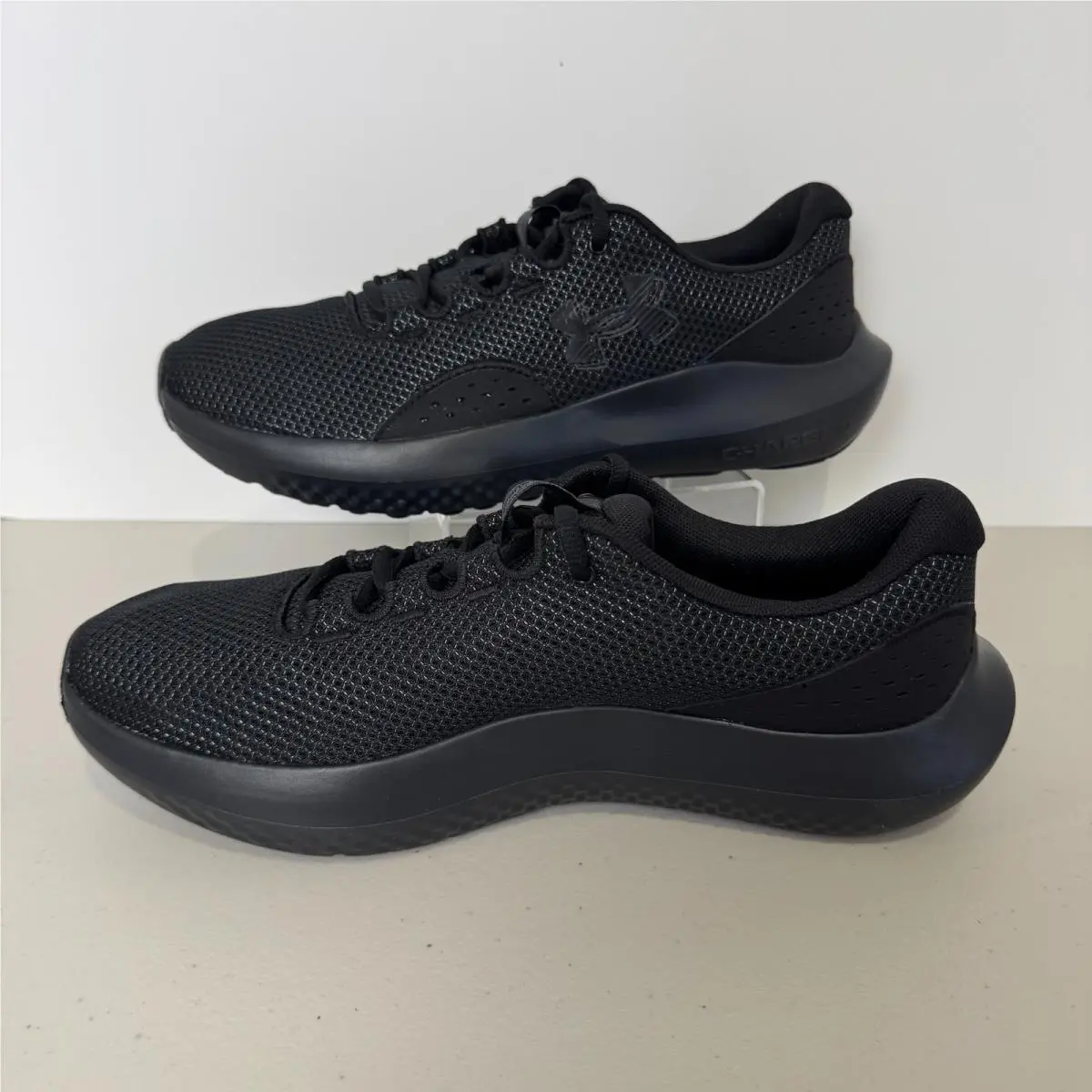 Under Armour shoes - Under Armour Charged Surge 4 - Black 0
