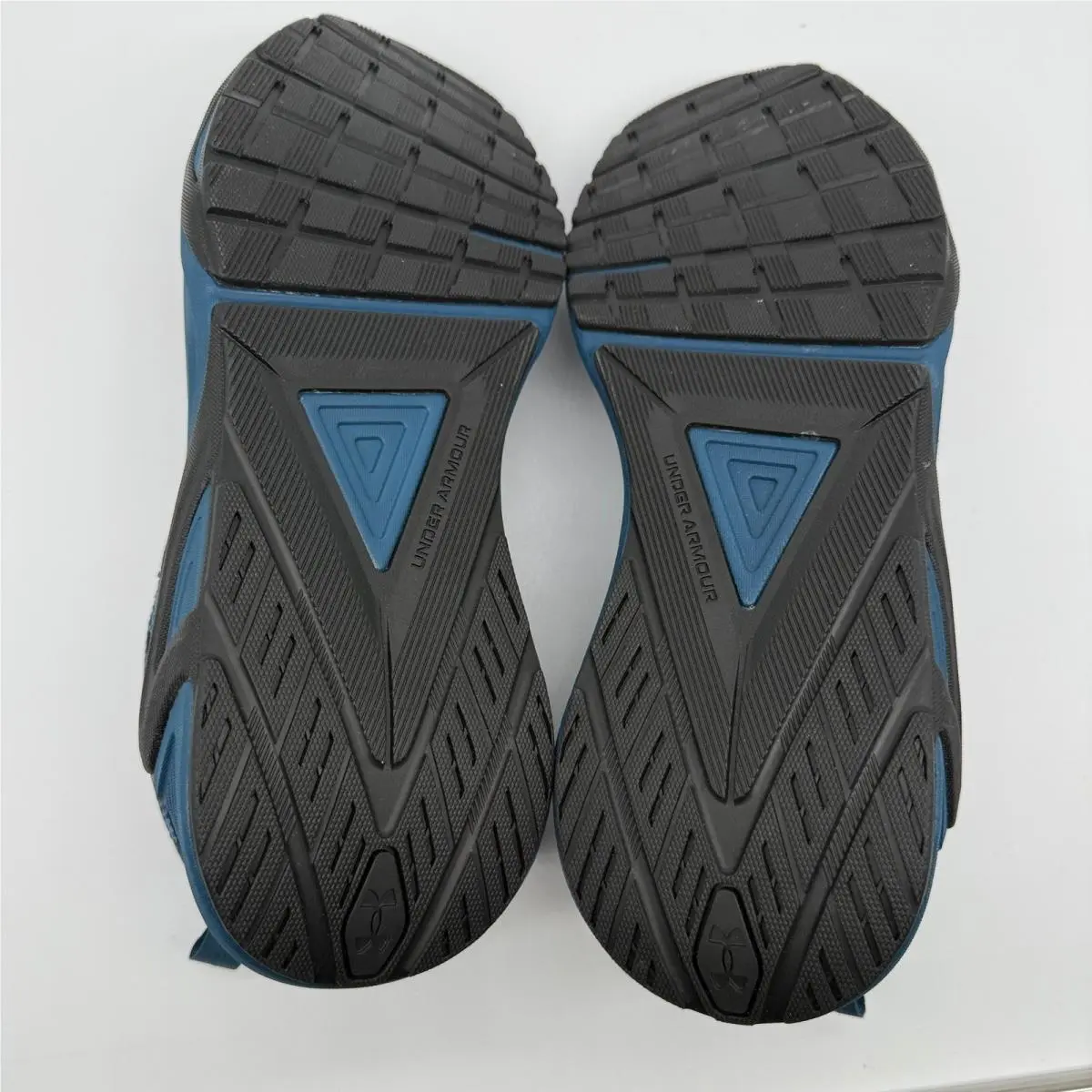Under Armour shoes - Charged Commit TR 5 - Charged Commit - Blue 4